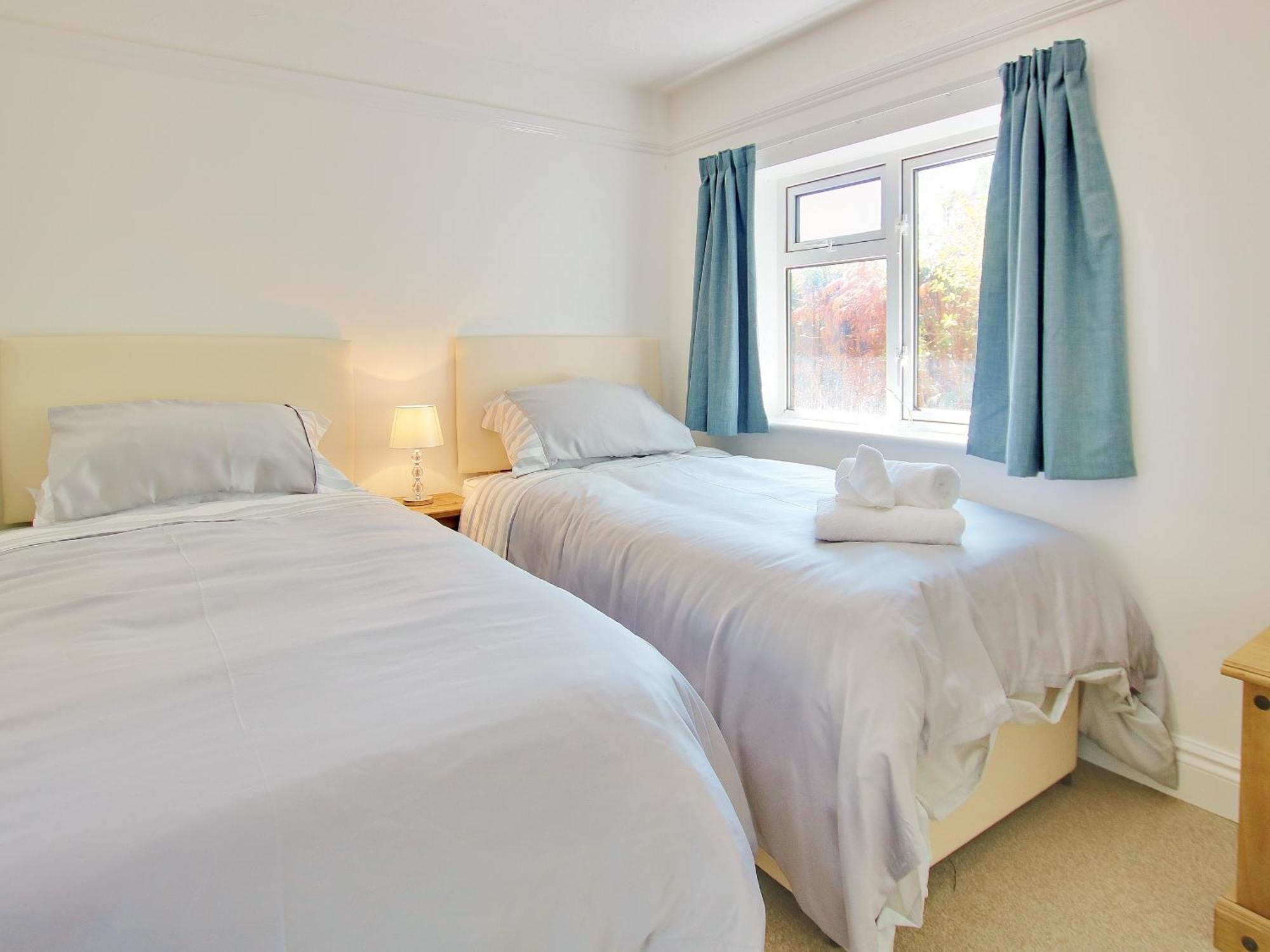 Irenic Lodge Netley Marsh エクステリア 写真